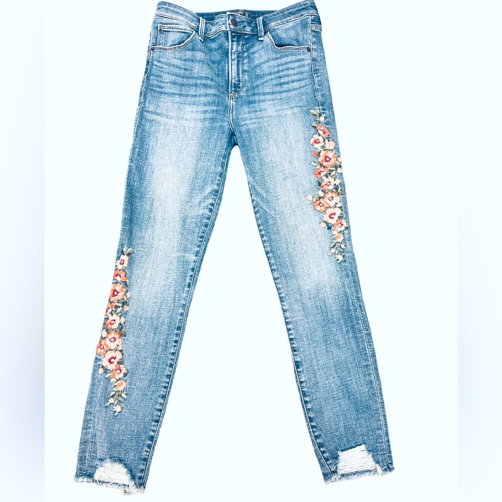 Abercrombie & Fitch Simone High Rise Ankle Floral Embroidered Distressed Jeans